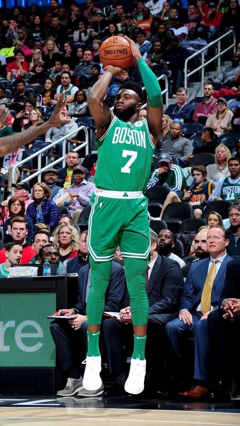 内蒙古办国际冰上龙舟赛 多国选手跟着赛事来旅游2025-01-21.